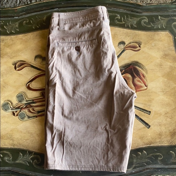 Brown O’Neil lightweight hybrid shorts - Picture 4 of 5